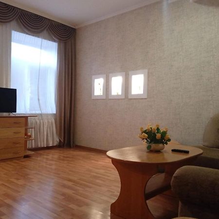 Apartment On Vasilka 4 Гродно Екстериор снимка